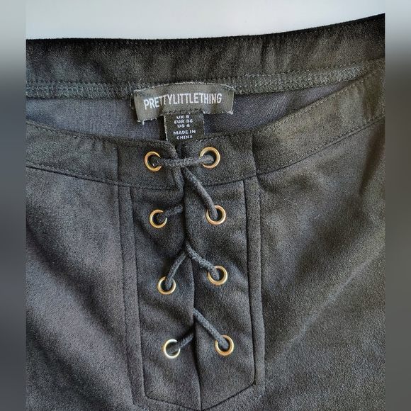 Pretty little Thing faux suede flared lace up pullover Pants black 4 Oversized. - Picture 13 of 17